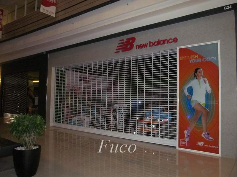 Cửa cuốn Song ngang INOX 304 Công ty Fuco là doanh nghiệp chuyên sản xuất và lắp đặt cửa kéo Đài Loan, cửa cuốn, cửa lõi thép uPVC, nhôm kính